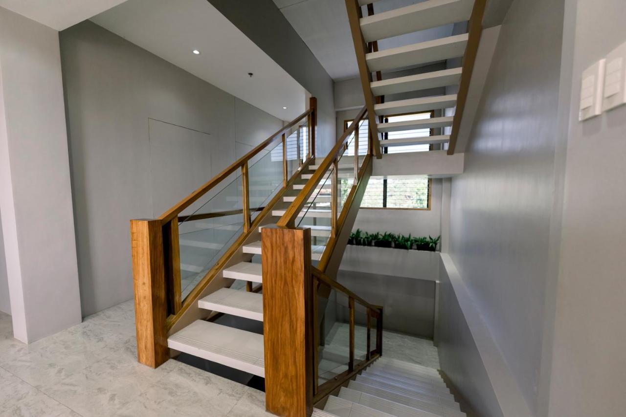Madonna Hometel And Suites New Pandan Panabo Εξωτερικό φωτογραφία